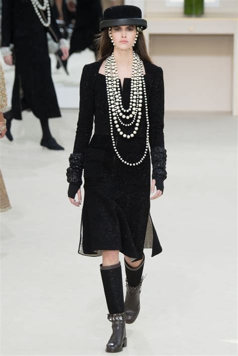 chanel kleding informatie|chanel website.